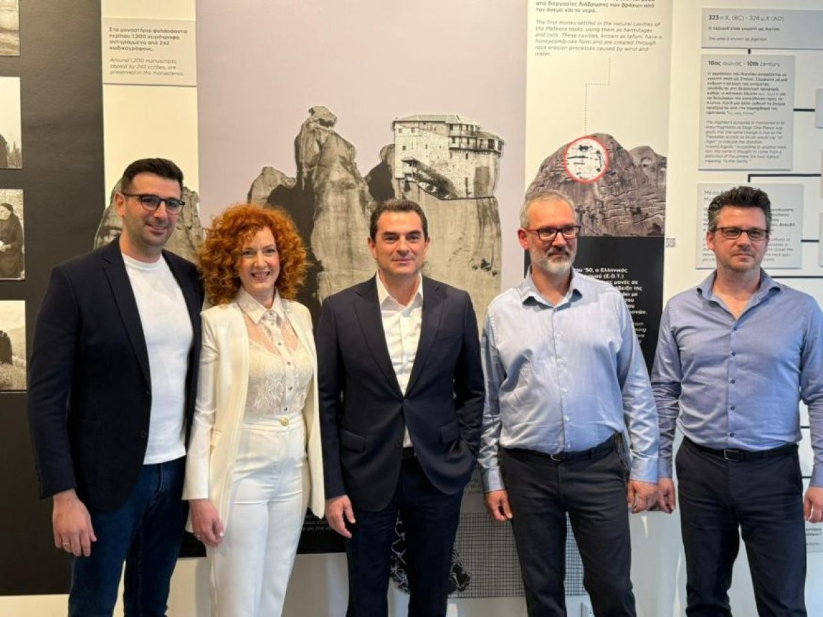 Επίσκεψη του Κώστα Σκρέκα στον πρωτοποριακό εκθεσιακό χώρο Terra Immersia στην Καλαμπάκα