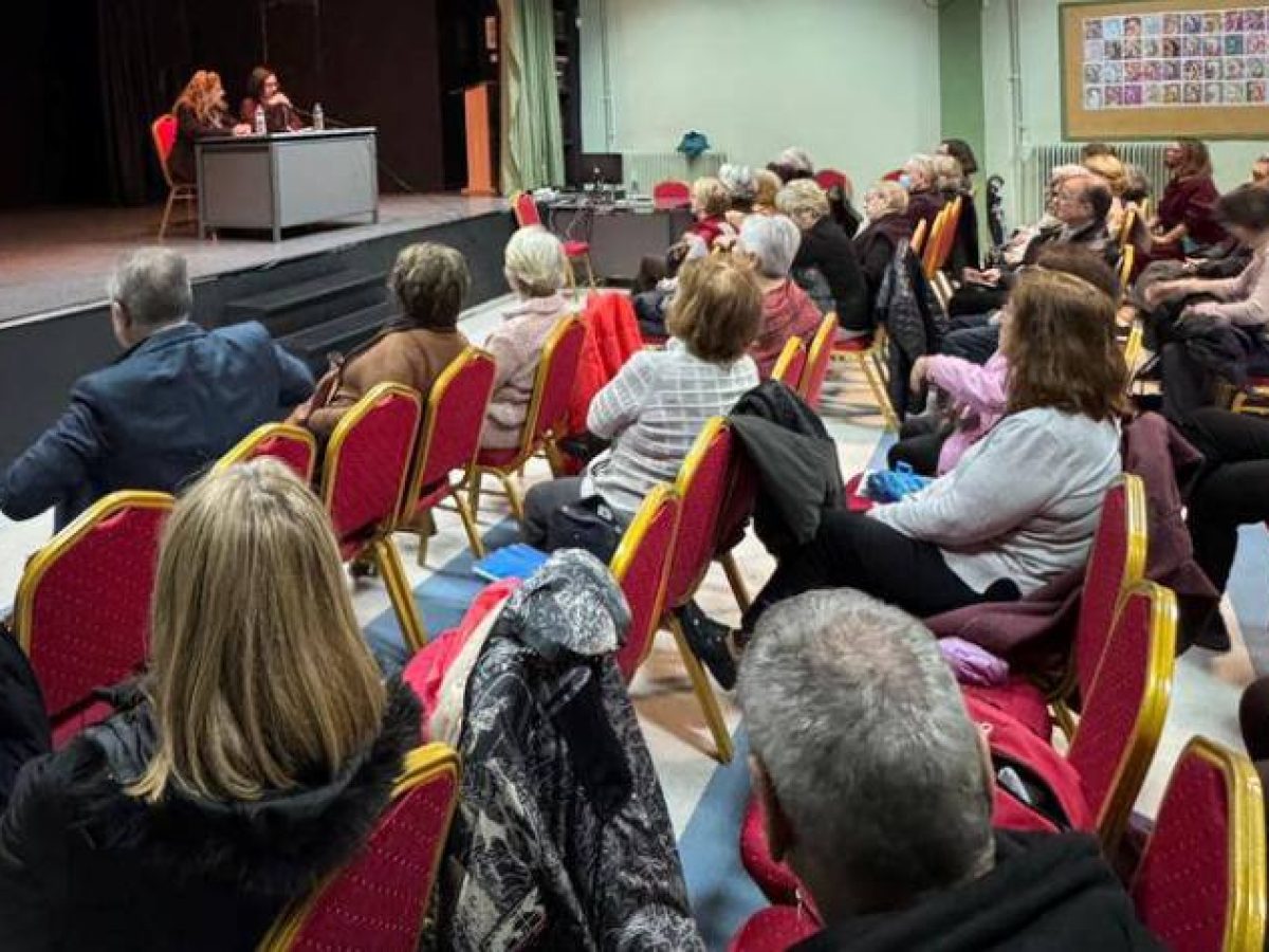 &Epsilon;&pi;&iota;&sigma;&tau;&rho;έ&phi;&epsilon;&iota; &tau;&omicron; &Delta;&eta;&mu;&omicron;&tau;&iota;&kappa;ό &Alpha;&nu;&omicron;&iota;&kappa;&tau;ό &Pi;&alpha;&nu;&epsilon;&pi;&iota;&sigma;&tau;ή&mu;&iota;&omicron;