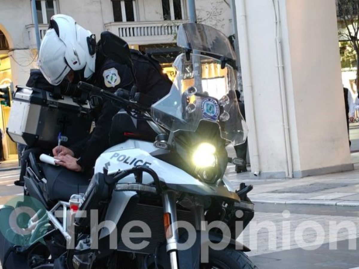 «Έβρεξε» κλήσεις σε μηχανάκια στην Αριστοτέλους (ΦΩΤΟ)