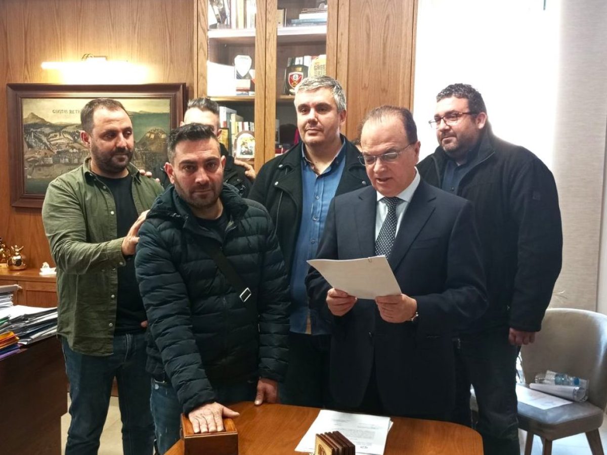 Έξι νέοι μόνιμοι υπάλληλοι στον δήμο Ρεθύμνης