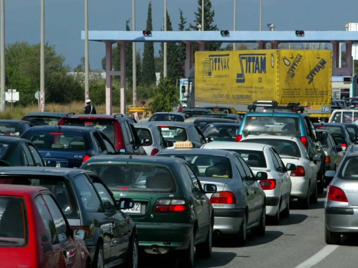 Έ&xi;&omicron;&delta;&omicron;&sigmaf; &Pi;ά&sigma;&chi;&alpha;: &Alpha;&kappa;ό&mu;&alpha; &kappa;&alpha;&iota; 25% &alpha;&kappa;&rho;&iota;&beta;ό&tau;&epsilon;&rho;&epsilon;&sigmaf; &omicron;&iota; &mu;&epsilon;&tau;&alpha;&kappa;&iota;&nu;ή&sigma;&epsilon;&iota;&sigmaf; &phi;έ&tau;&omicron;&sigmaf; &ndash; &Pi;&alpha;&rho;&alpha;&delta;&epsilon;ί&gamma;&mu;&alpha;&tau;&alpha; &mu;&epsilon; &pi;&rho;&omicron;&omicron;&rho;&iota;&sigma;&mu;&omicron;ύ&sigmaf;
