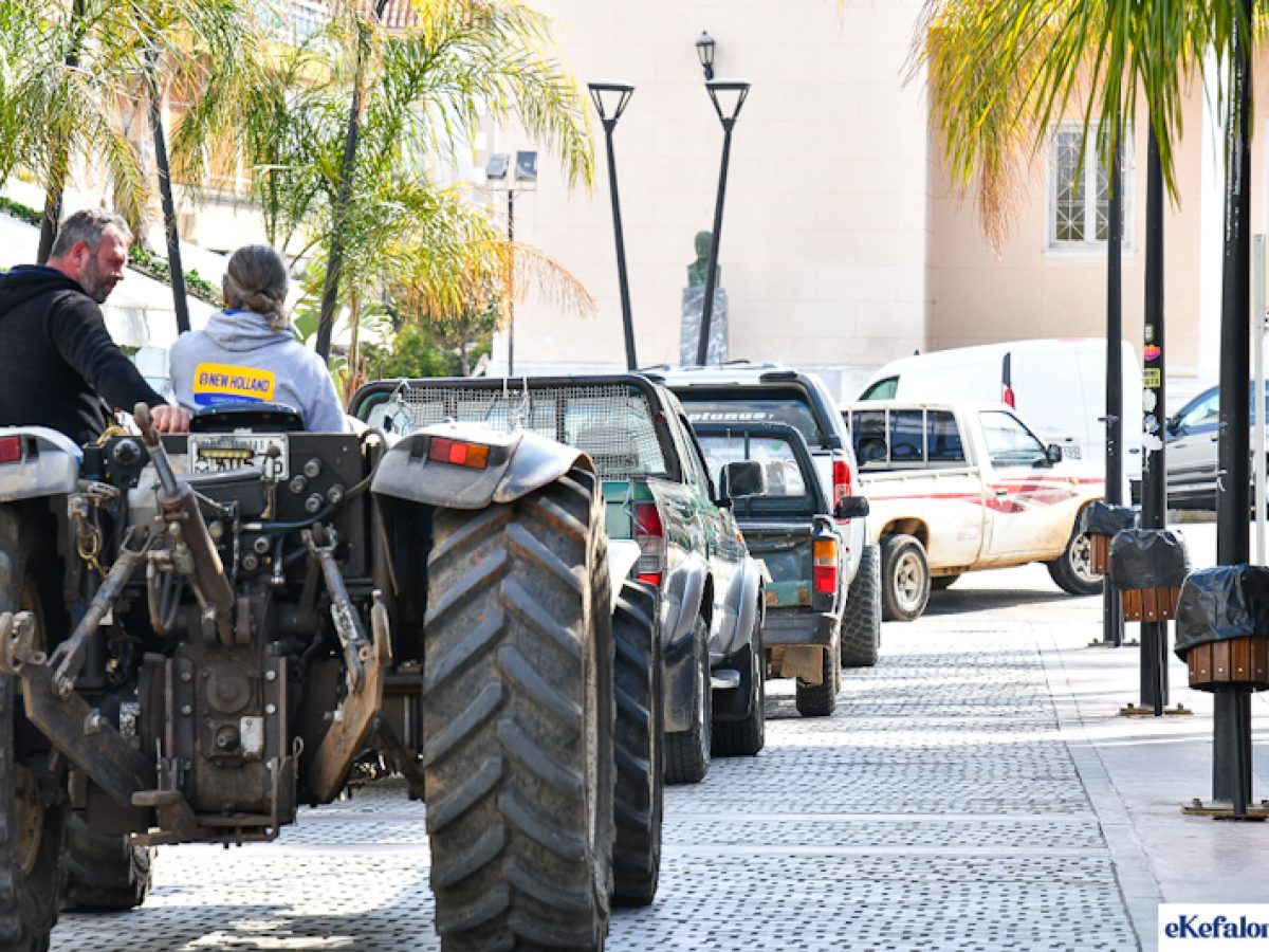 ΕΑΣΚΙ: Παράταση για τις μπάρες ασφαλείας στα τρακτέρ