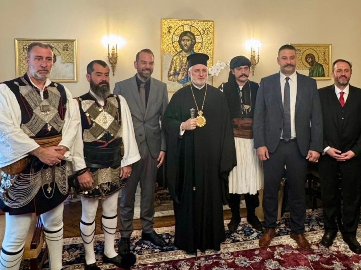 Φαρμάκης και Μαυρομμάτης συνάντησαν τον Αρχιεπίσκοπο Αμερικής Ελπιδοφόρο