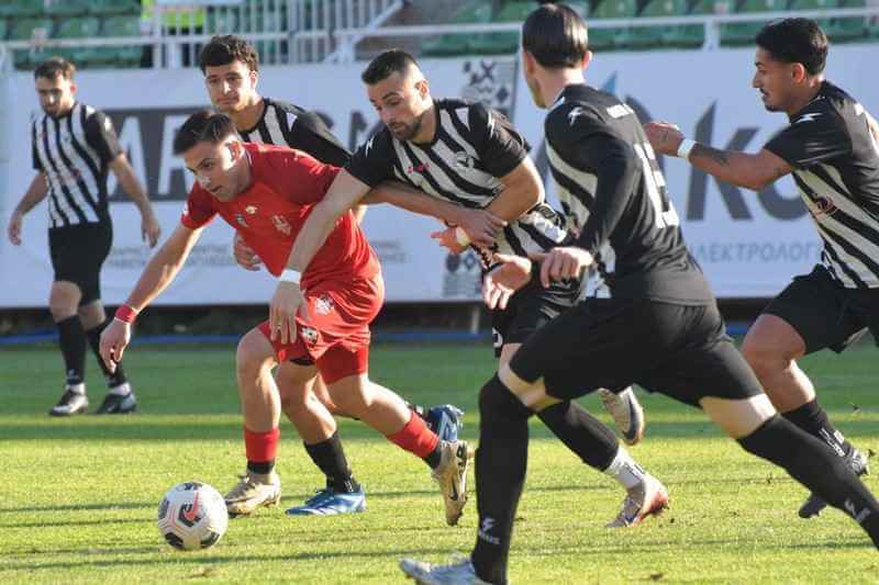 g-ethniki-i-pithani-antipali