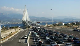 gefira-riou-Αntirriou-chamos-apo-kinisi