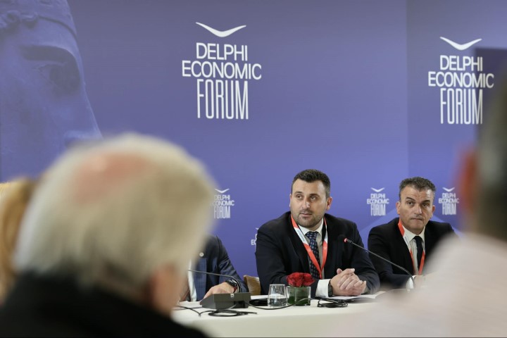 gia-to-mikro-thavma-tou