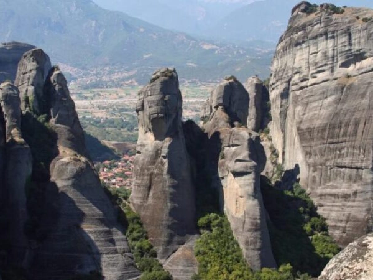 Γυναίκα έπεσε από τα Μετέωρα