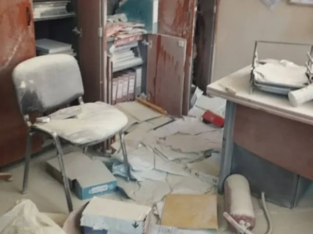 Γλυφάδα: Επιδρομή αγνώστων στο 5ο Γυμνάσιο–Λύκειο – Βανδάλισαν γραφεία, άρπαξαν χιλιάδες ευρώ και υπολογιστές