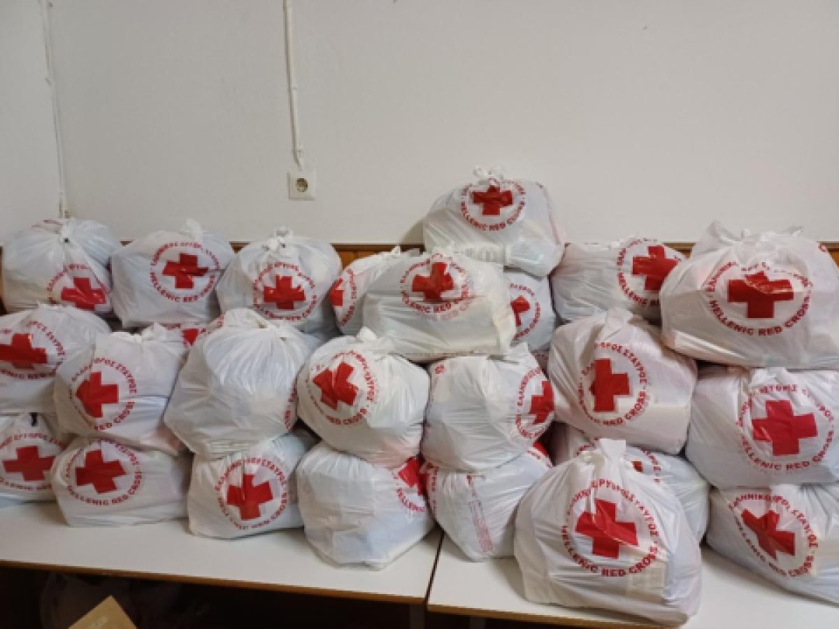 Γρεβενά: Διανομή τροφίμων από τον Ερυθρό Σταυρό ενόψει Πάσχα 2026