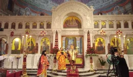 i-&Alpha;nastasi-ston-iero-nao