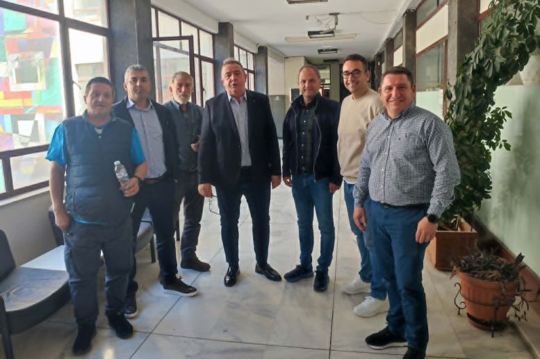 i-antipolitefsi-tou-dimou-pilis