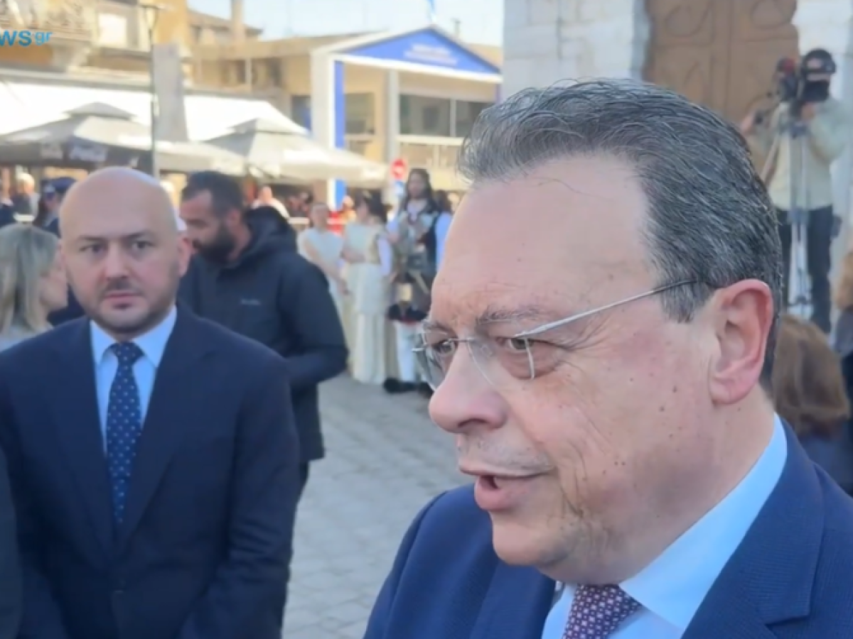 Η δήλωση του Σωκράτη Φάμελου στις Εορτές Εξόδου. Βίντεο