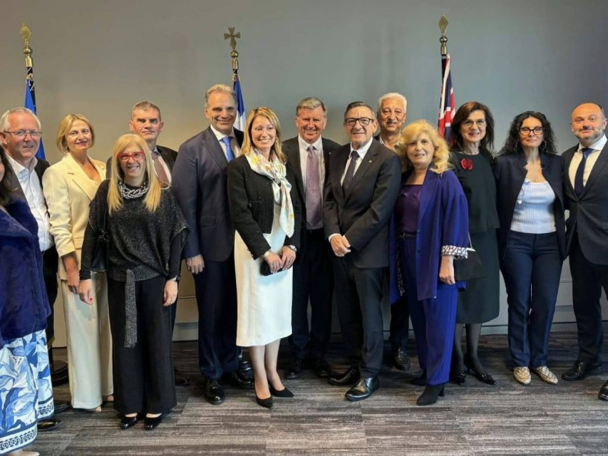 Η Έξοδος του Μεσολογγίου και η Ναυμαχία του Ναβαρίνου τιμήθηκαν στην Καμπέρα