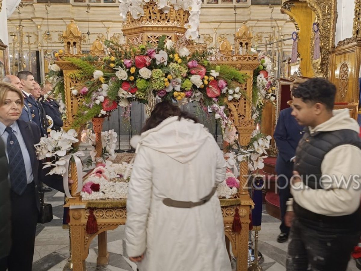 Η κορύφωση του Θείου Δράματος – Η ακολουθία του Επιταφίου από τη Μητρόπολη Χανίων | Video