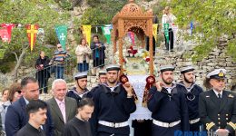 i-naxos-tima-tin-panagia