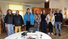 i-ofeloumeni-tou-kentrou-kinonikis