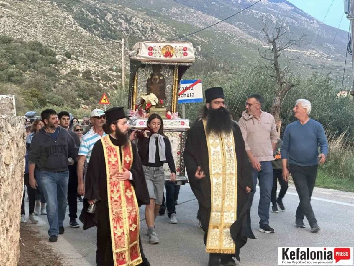 Η παμπάλαιη πορεία της Παναγίας συνεχίζεται: Από τη Μονή Σισσίων στην Αγία Μαρίνα