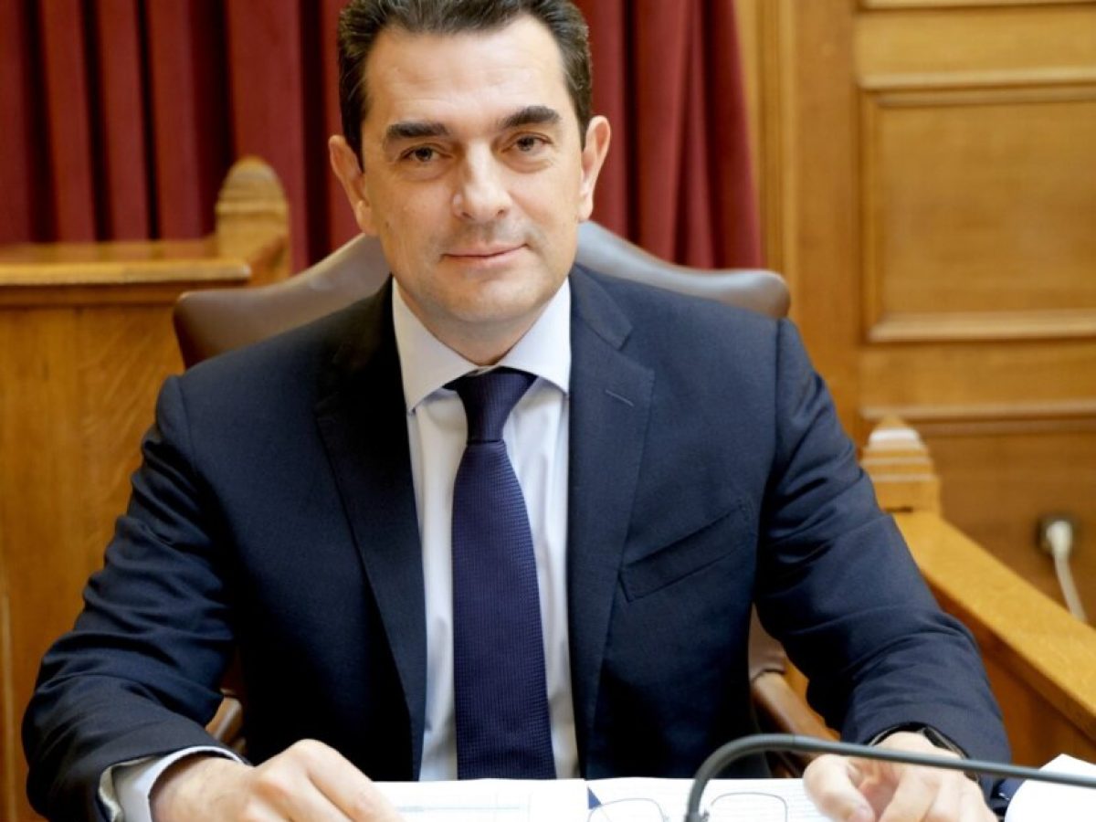 Οι πασχαλινές ευχές του Κώστα Σκρέκα