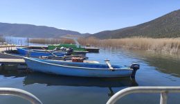 i-prespes-sindiazoun-tin-ikotouristiki