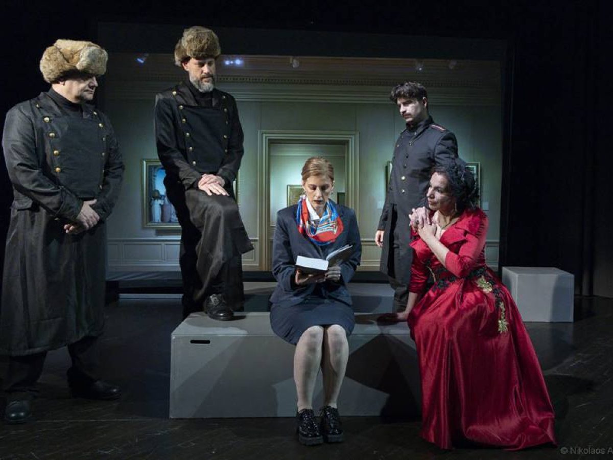 Η Θεατρική Ομάδα Σάμου παρουσιάζει σε πανελλήνια πρεμιέρα το έργο του Antonio Tabares “Book Crossing”.