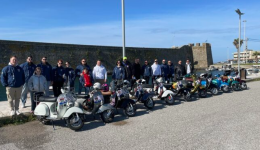 i-vespoparea-nafpaktou-dini-xana