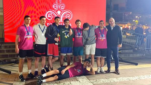 i-xanthi-egine-to-epikentro