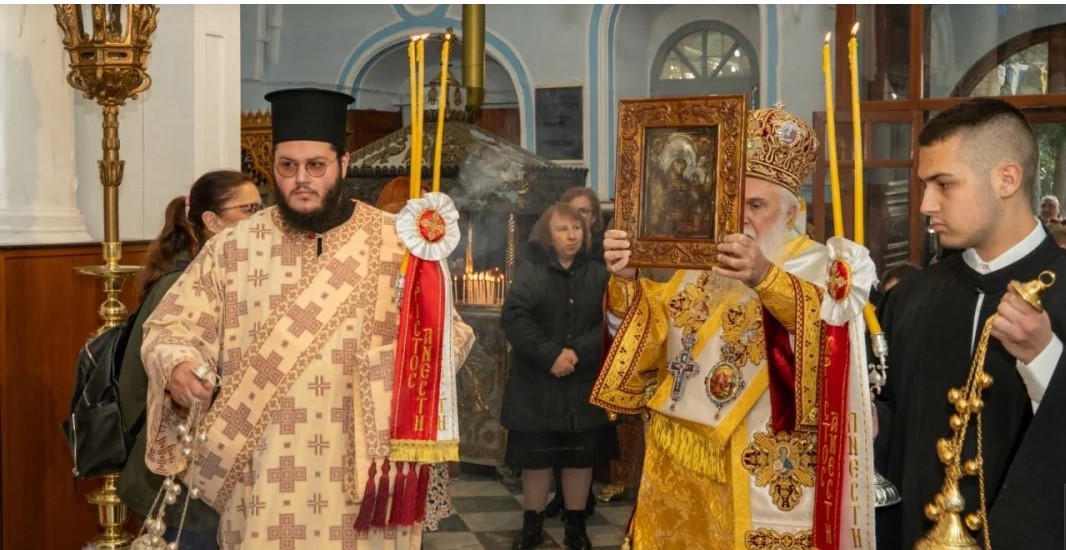 i.mitropoli-limnou-me-katanixi-ke