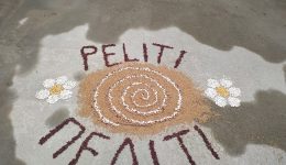 ikosi-exi-chronia-peliti-&ndash;