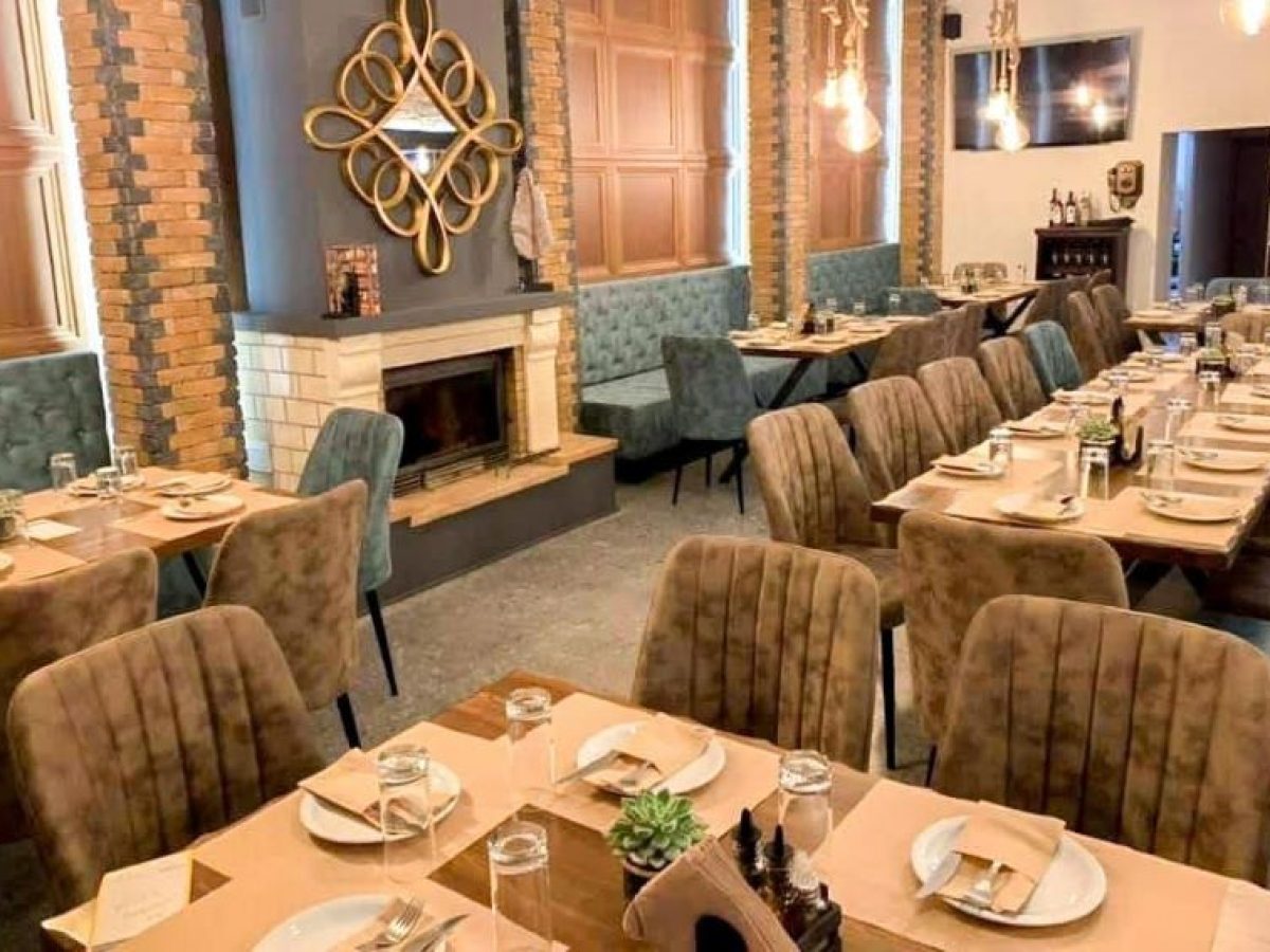 Ηλιάδης ακίνητα: Ενοικιάζεται πλήρως εξοπλισμένη επιχείρηση εστίασης – εστιατόριο έτοιμη προς λειτουργία