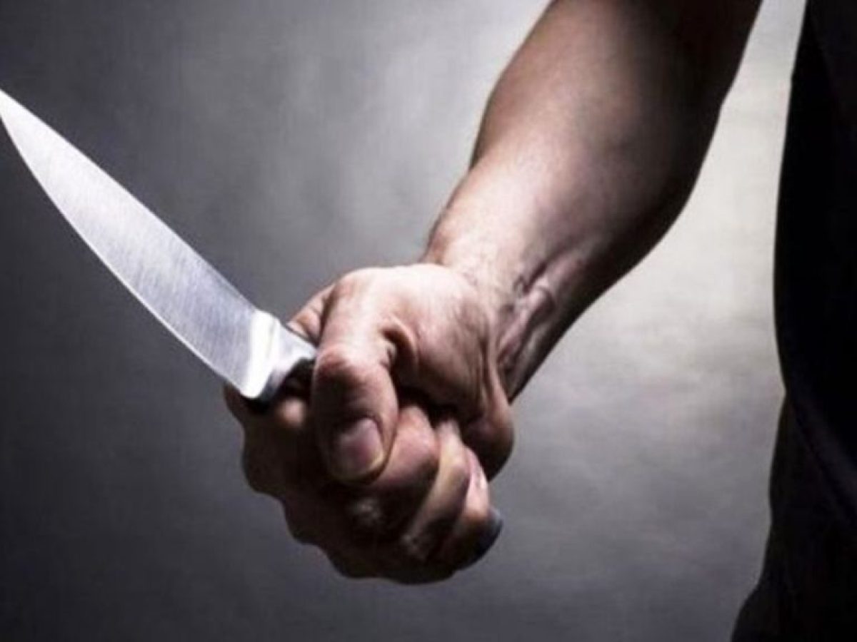 Ηράκλειο: Πιάστηκαν στα χέρια και αλλητραυματίστηκαν με το ίδιο μαχαίρι