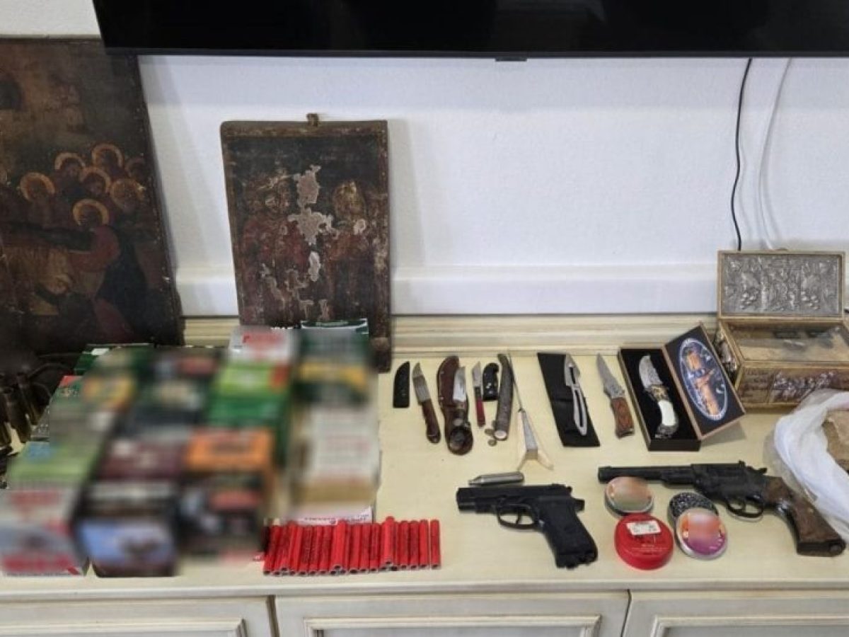 ΗΡΑΚΛΕΙΟ: Συνελήφθη ημεδαπός κατηγορούμενος του Νόμου περί όπλων και ενδοοικογενειακής βίας (φωτογραφίες)