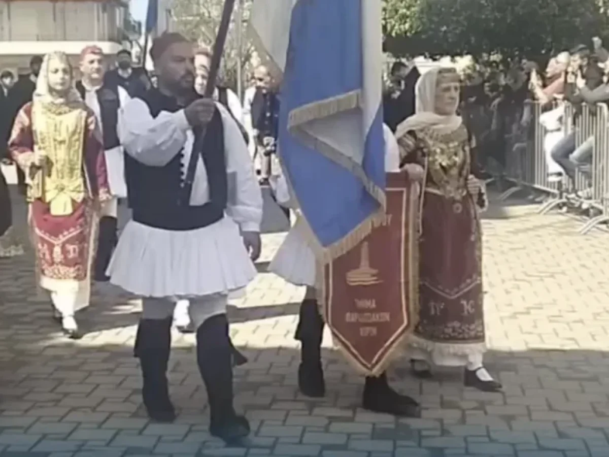 Ιστορικές στιγμές στο Μεσολόγγι για τα 200 χρόνια από την Έξοδο: Δυναμικό «παρών» από την αποστολή του Ασπροπύργου στην ιερή πομπή