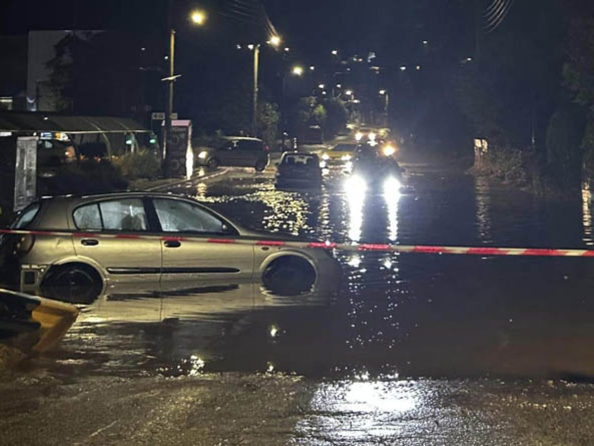 Κακοκαιρία “Erminio”: Νέα Μάκρη – Διακοπή κυκλοφορίας και στη Λ. Μαραθώνος – Σε ποιο τμήμα