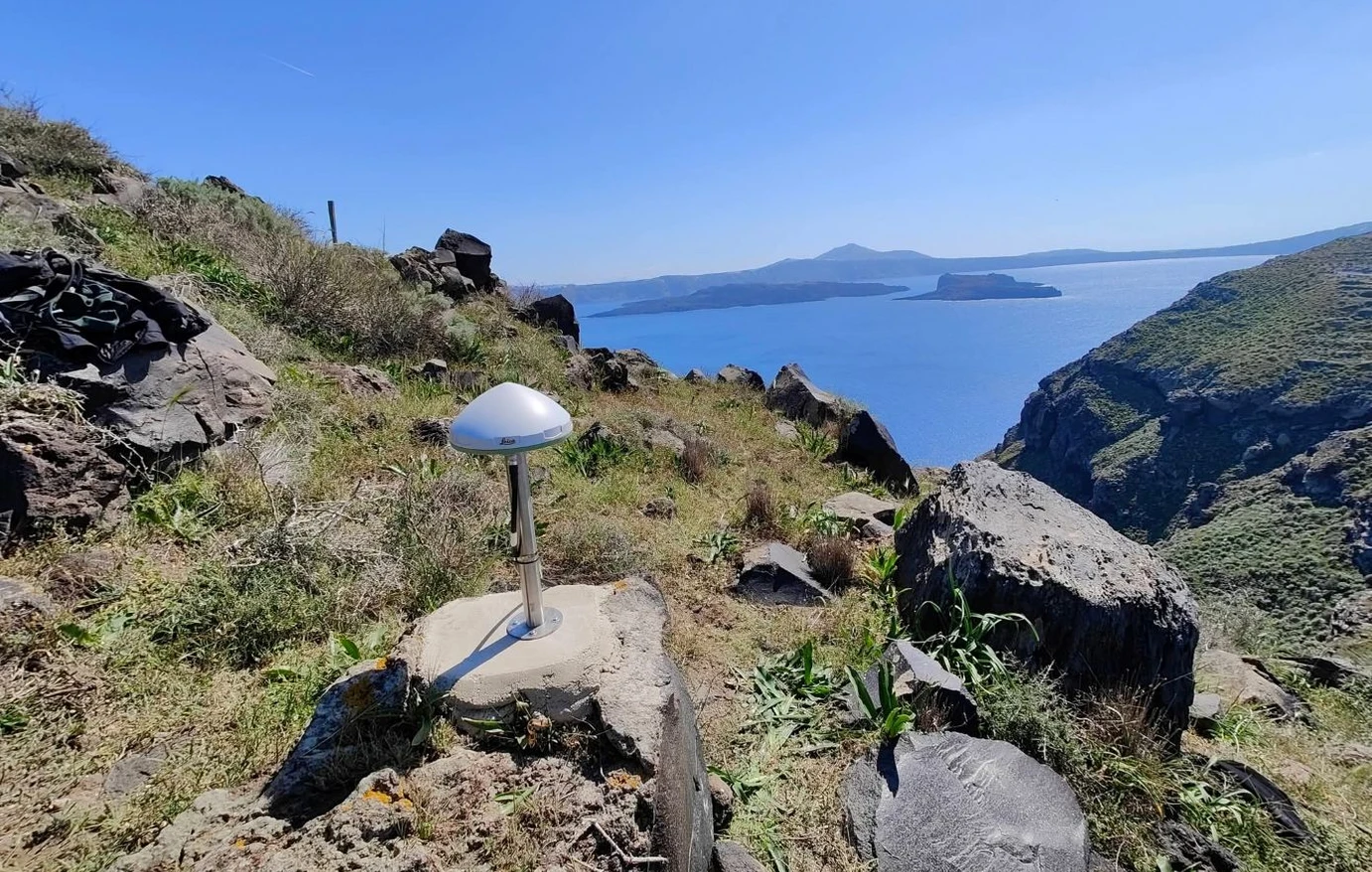 kalodiononte-santorini-thirasia-ke-ta