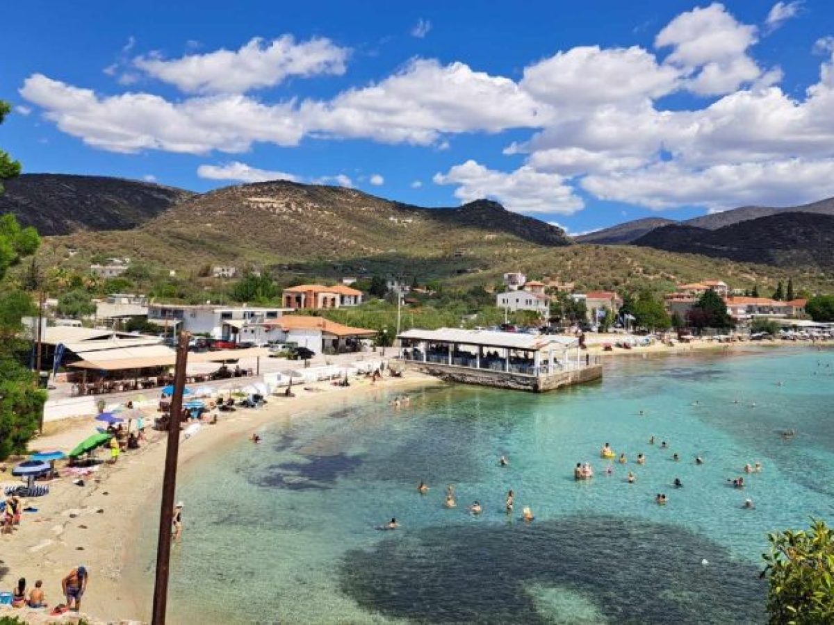 «Καμπανάκι» από Θεσσαλούς εστιάτορες – «Πάνω από 100 καταστήματα δεν θα ανοίξουν φέτος σε αυτές τις περιοχές