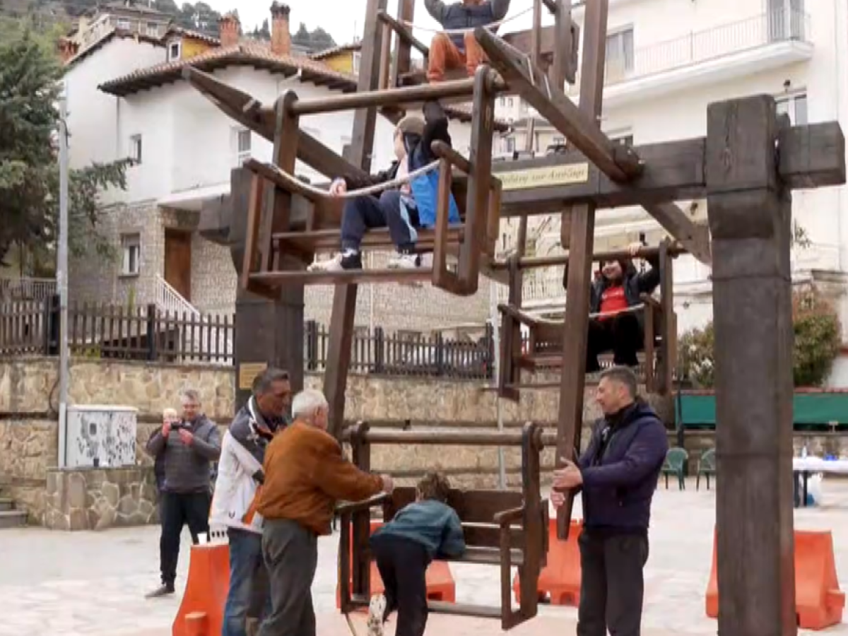 Καστοριά: Αναβιώνει το πασχαλινό έθιμο «Ροδάνη»