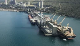 katadiki-tis-Lafarge-sti-gallia