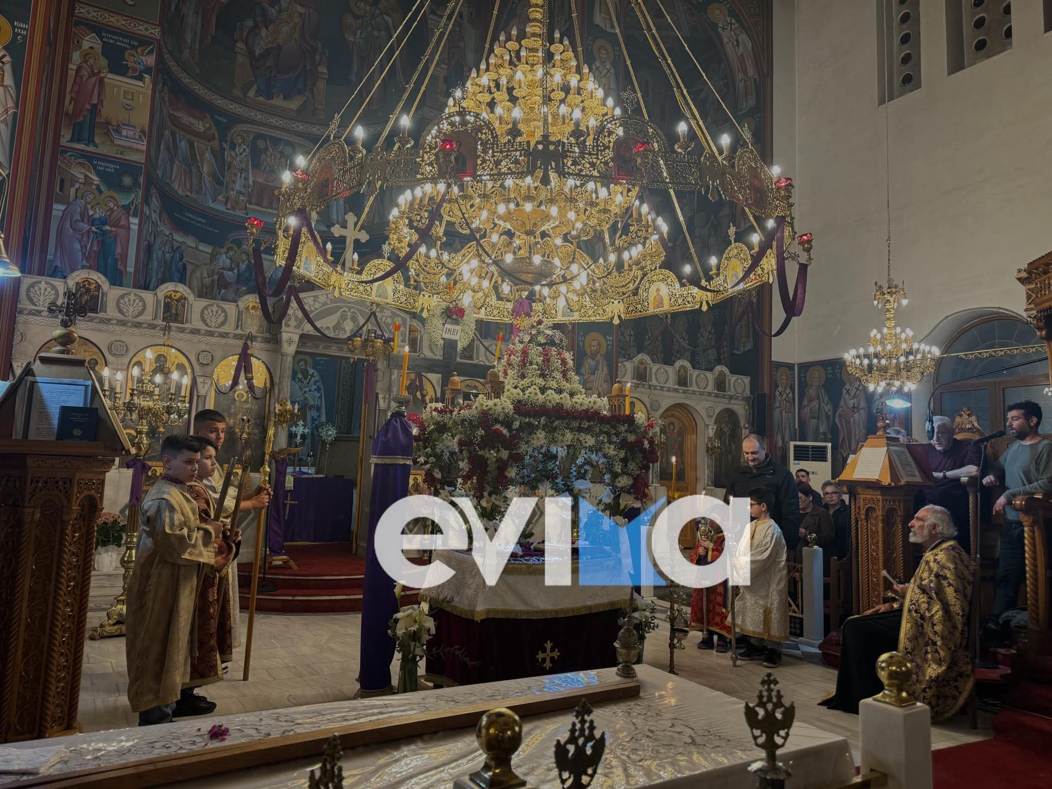 kataniktiki-atmosfera-stin-evvia-psallete
