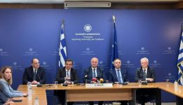 kellas-stirixame-ousiastika-ton-agrotiko