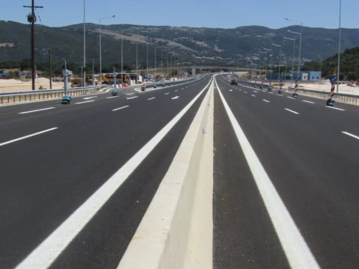 Κυκλοφοριακές ρυθμίσεις στην Ιόνια Οδό για εκτέλεση τεχνικών εργασιών