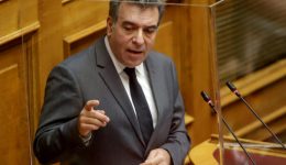kinovouleftiki-paremvasi-tou-manou-konsola-3