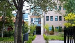 klisti-gia-to-kino-i-3