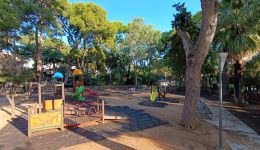 klisti-i-pediki-chara-tou