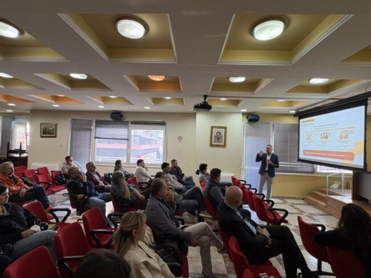 Κομοτηνή: Με επιτυχία πραγματοποιήθηκε η ενημερωτική ημερίδα του ΕΒΕΡοδόπης  με τίτλο “Πωλήσεις με Στρατηγική: Προετοιμασία, Διαπραγμάτευση και Εξυπηρέτηση