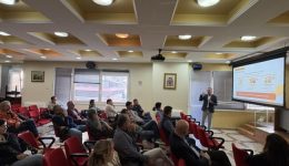 komotini-me-epitichia-pragmatopiithike-i
