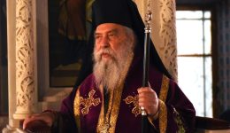 korifononte-i-akolouthies-tis-m-1