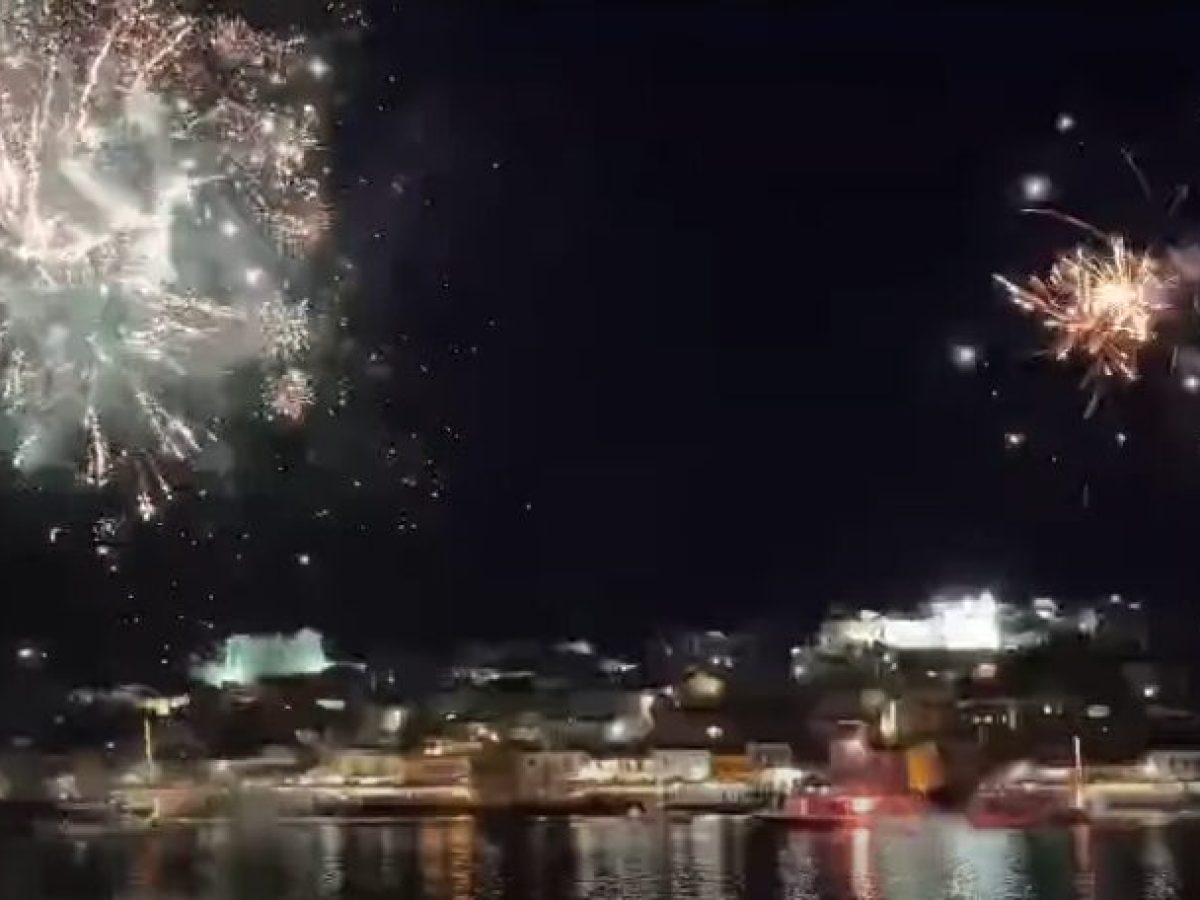 Κορώνη: Κέρδισε τις εντυπώσεις και φέτος η Βαρκαρόλα την Κυριακή του Πάσχα