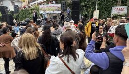 kosmosirroi-gia-to-roumeliotiko-pascha