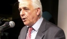 kostas-kaiserlis-&Alpha;paxiosi-tis-politikis-2