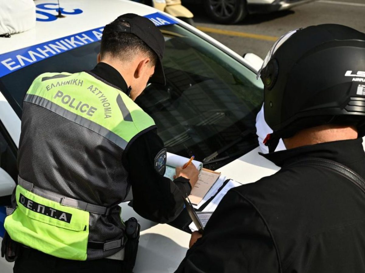 Κρήτη: Μπαράζ ελέγχων στους δρόμους – 2.000 παραβάσεις ΚΟΚ και 22 συλλήψεις οδηγών σε 5 ημέρες